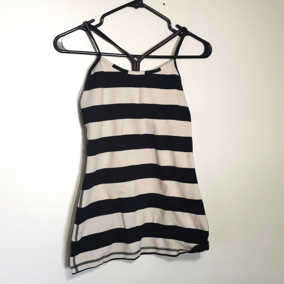 Lulu top - Picture 1 of 1